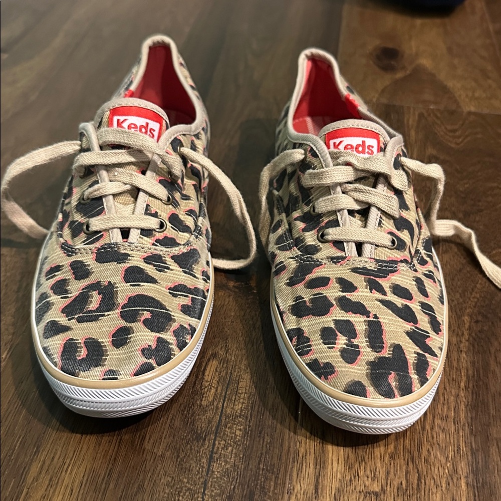Keds Leopard Lace up Flats Size 9.5 - Picture 3 of 4